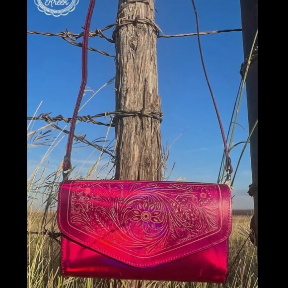 Metallic Pink Clutch - Picture 1 of 1